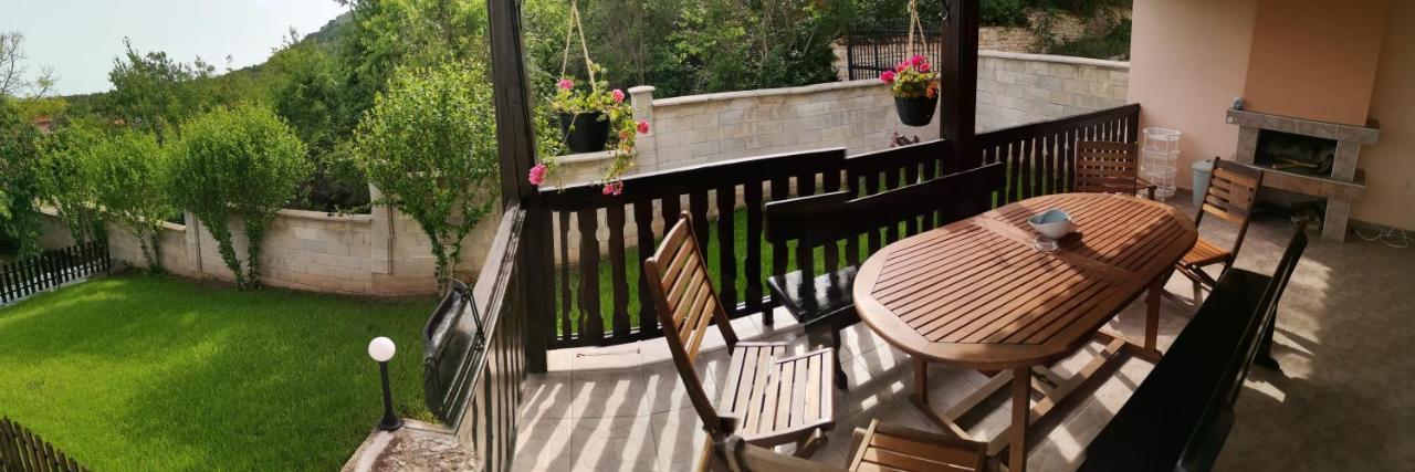 Villa Holly Balchik Luaran gambar