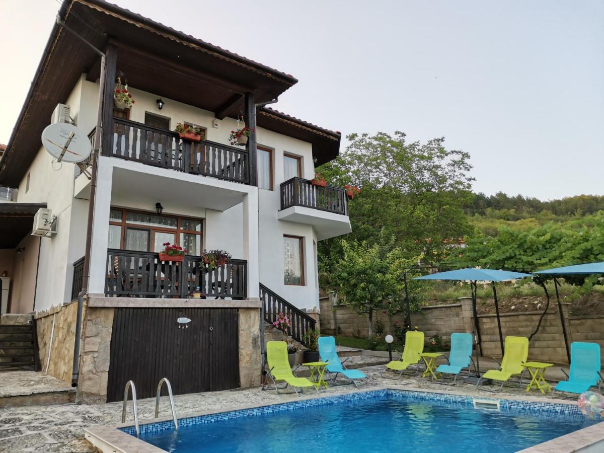 Villa Holly Balchik Luaran gambar